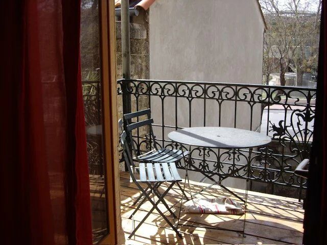 Image description