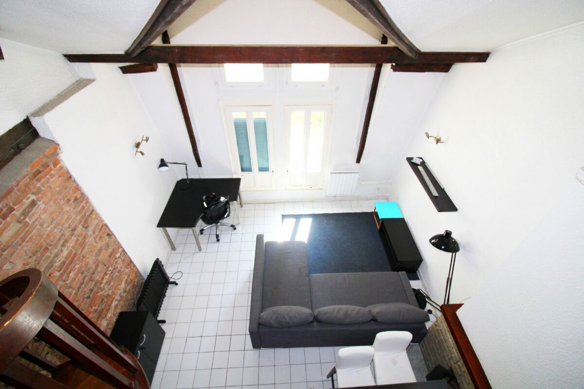 Image description