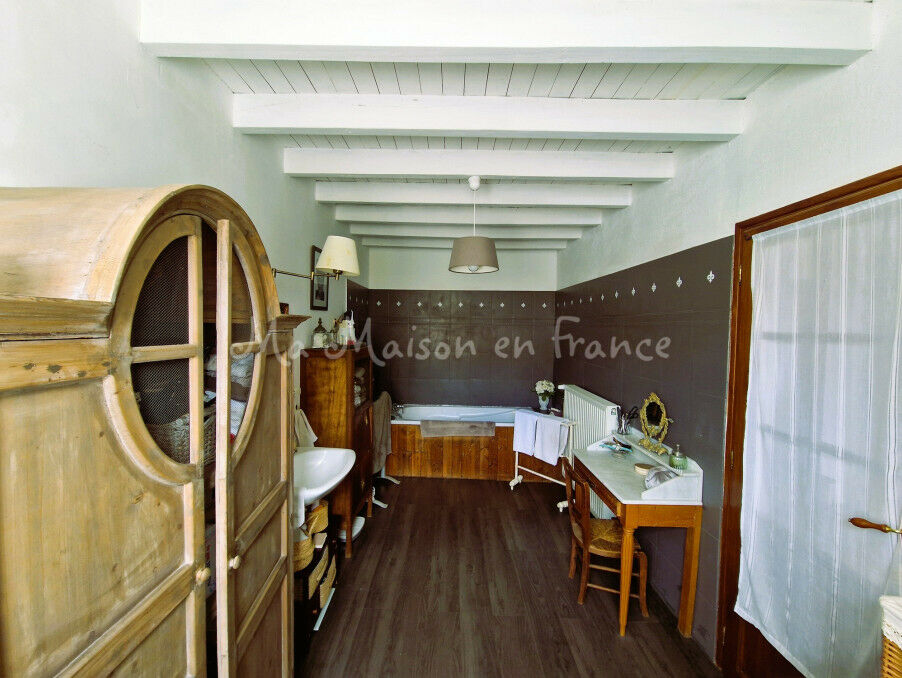Image description