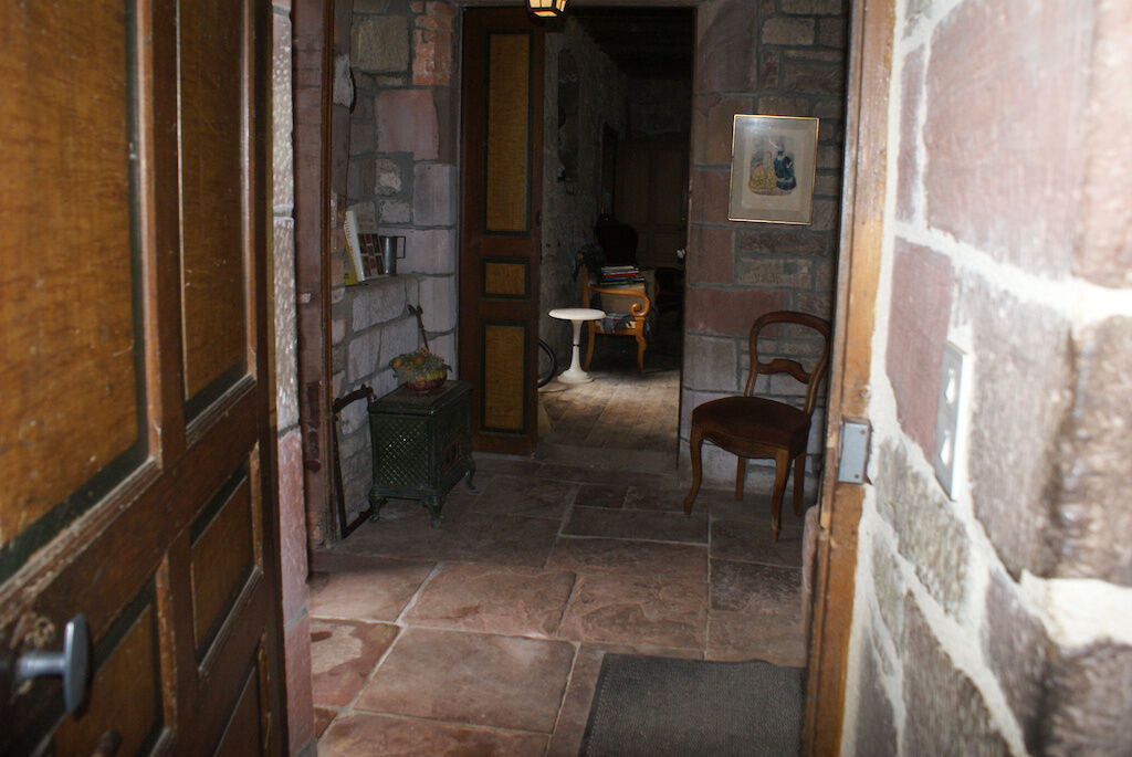 Image description