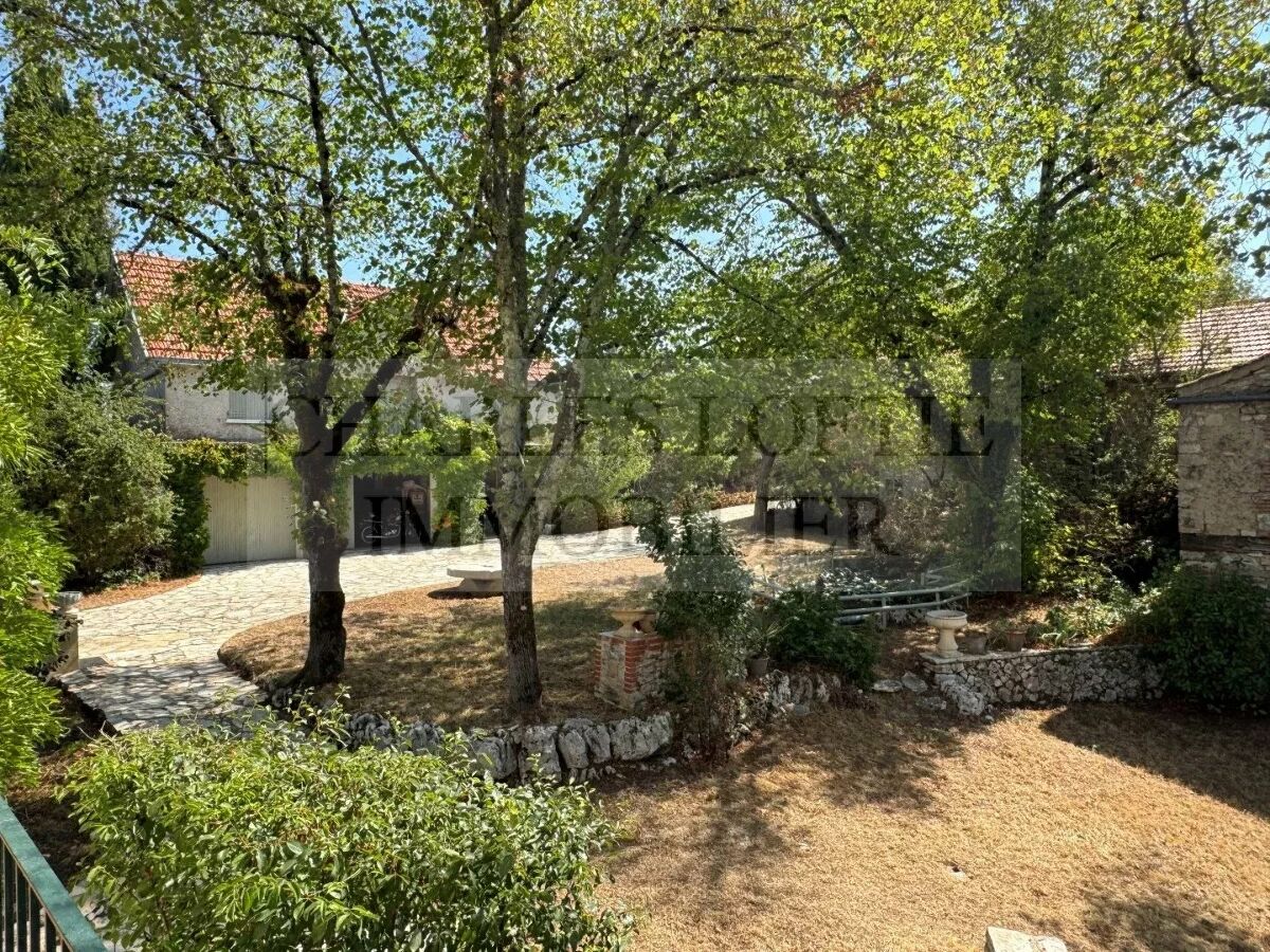 Image description