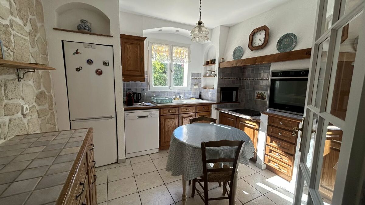 Image description